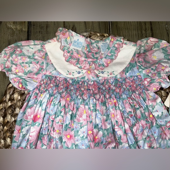 NEW Vintage Bright Future Girls Smocked Floral Romper smocking Dead stock 6-9 M - Picture 3 of 5